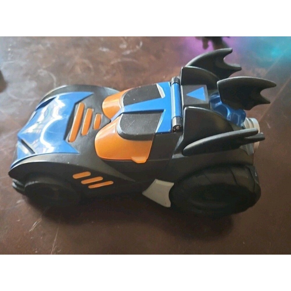 Mattel Imaginext Lights Sound Batmobile Toy Car 9" DC Comics & Batman Figure